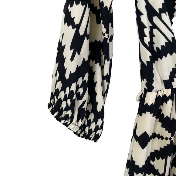 EVERLY Women's Aztec Print 3/4 Sleeve Babydoll Dress Black Cream Size Small - Picture 5 of 8